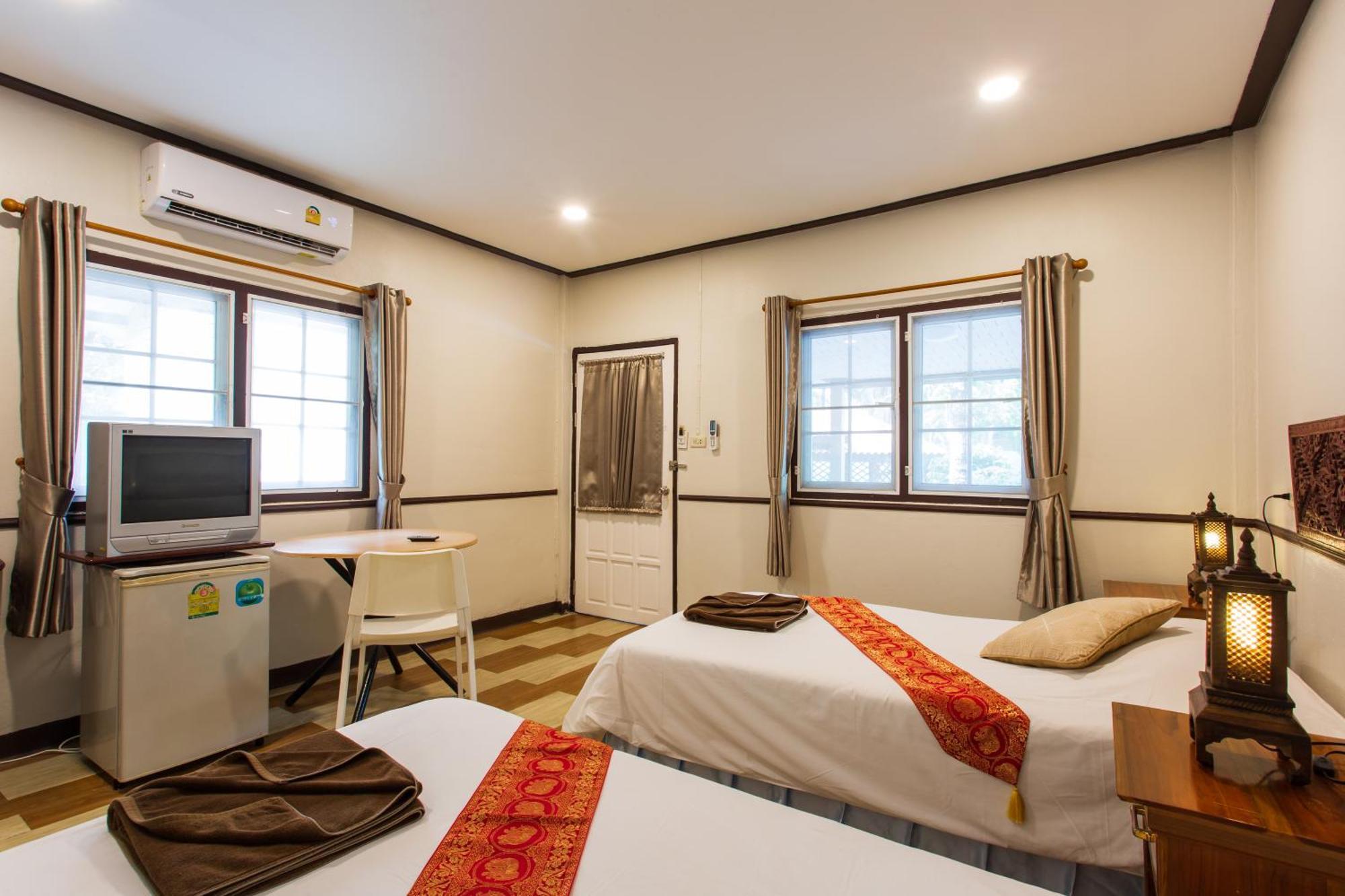 Harry'S Bungalows Mae Nam Luaran gambar