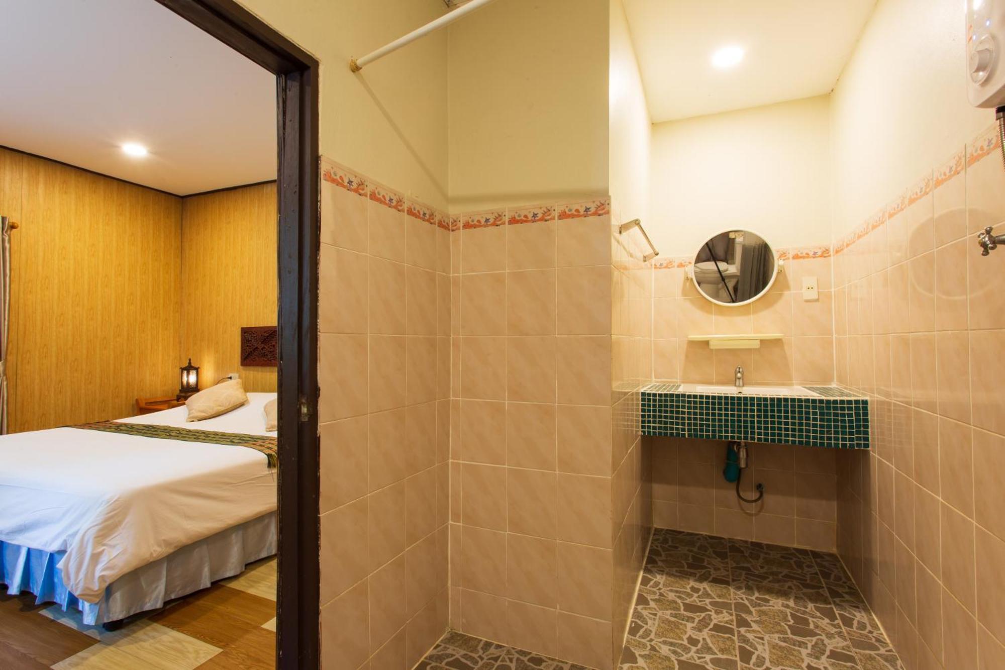 Harry'S Bungalows Mae Nam Luaran gambar
