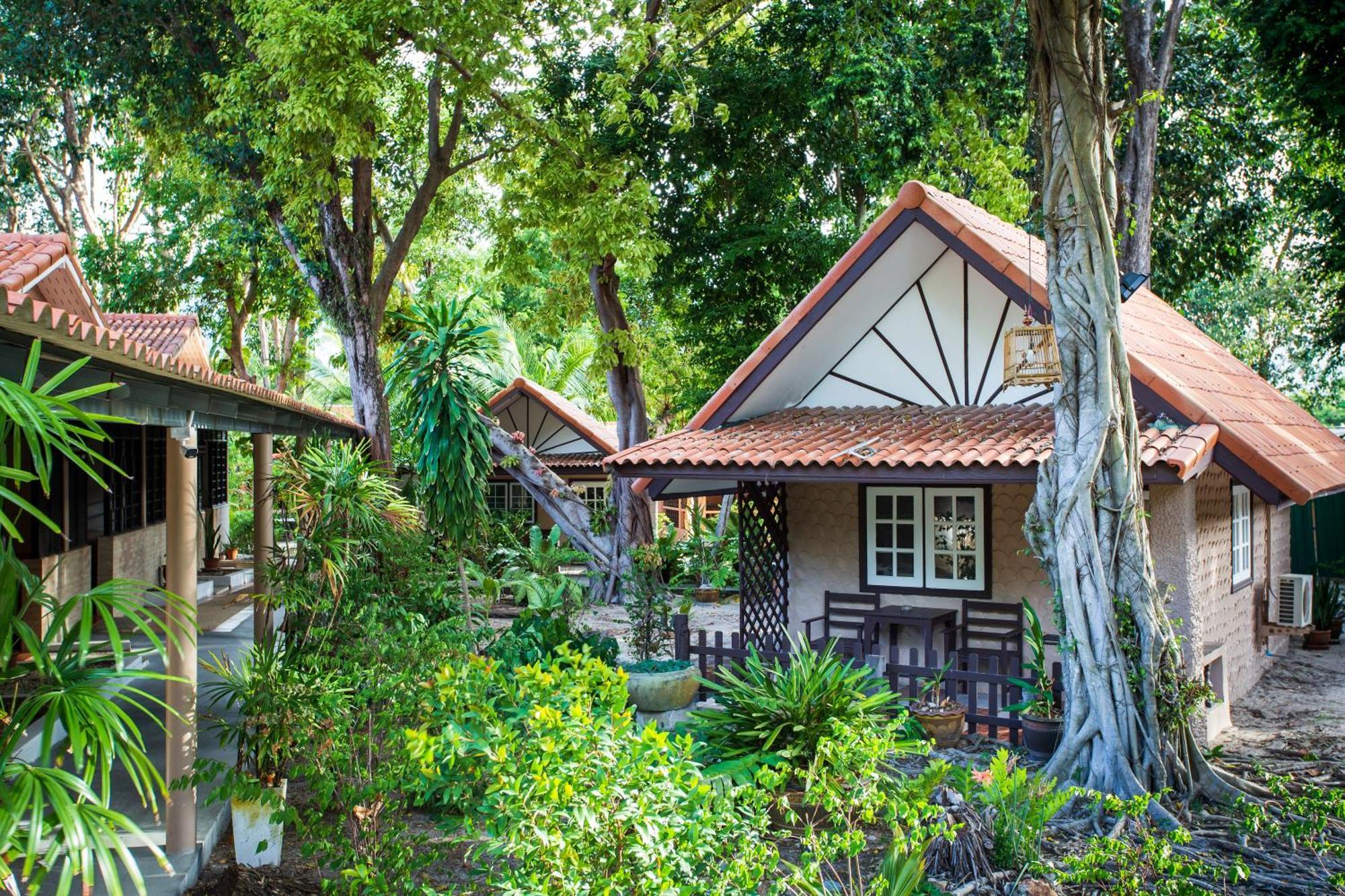 Harry'S Bungalows Mae Nam Luaran gambar