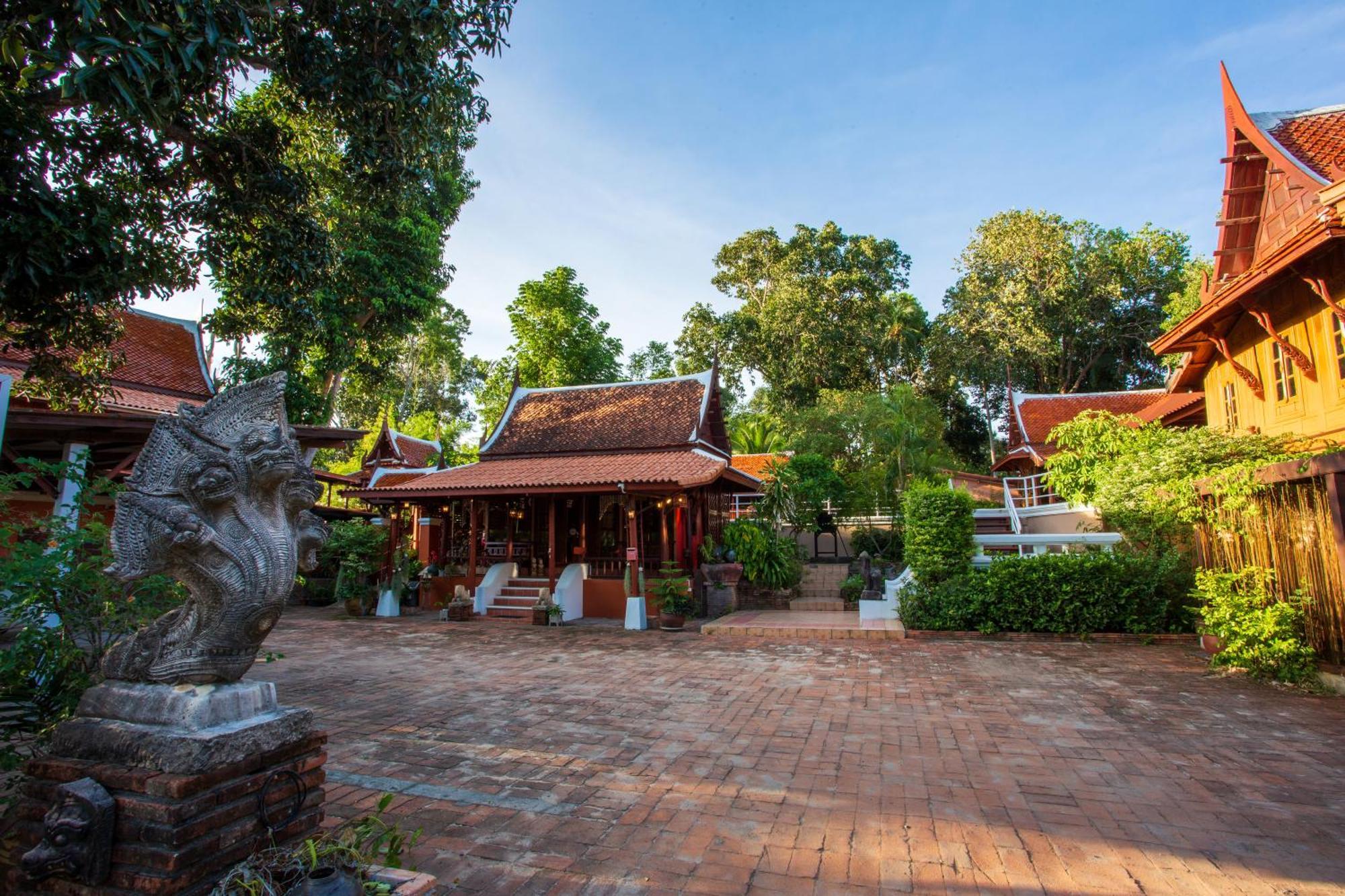 Harry'S Bungalows Mae Nam Luaran gambar